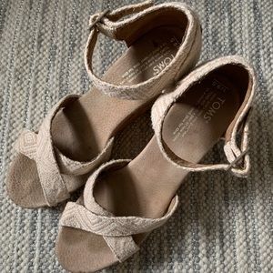 TOMS Sienna Wedge Sandal sz9.5